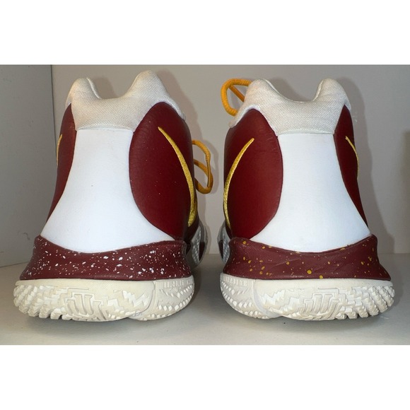 Nike ID 3 Kyrie Azurie Elizabeth Women Red Gold White Basketball Shoes Size 9.5 - Picture 3 of 16